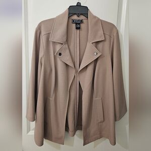 NYCC Women's Edgy Taupe Blazer